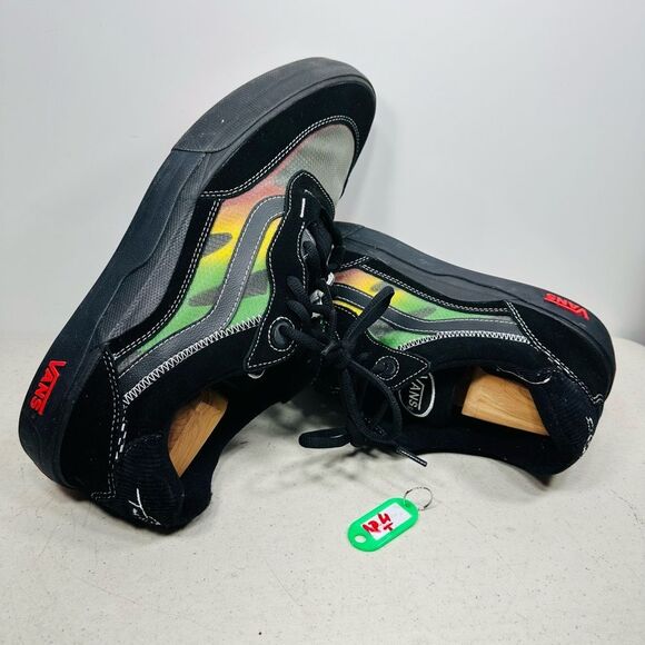 VANS~Wayvee Skateboard Shoes~Mens Size 13~Black Asphalt/Red/Green/Yellow